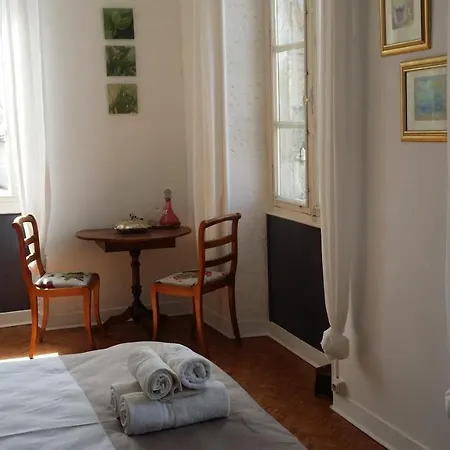 Maison Jeanne D'Arc *